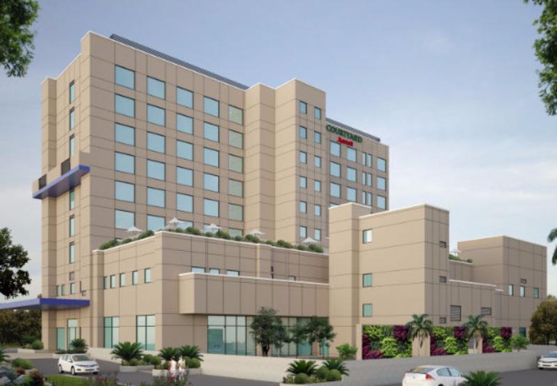 Courtyard By Marriott Surat Otel Dış mekan fotoğraf